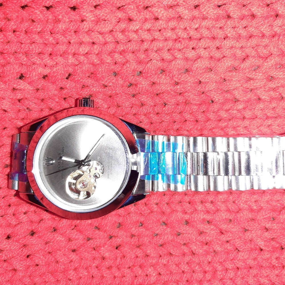 Designer Stainless Watch - Picture 4 of 4